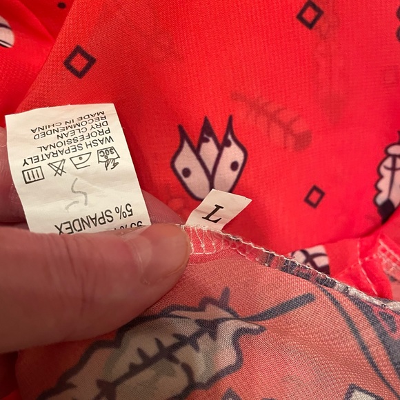 NWOT 3/4 sleeve open lightweight kimono top size Large- orange pattern - Picture 4 of 4